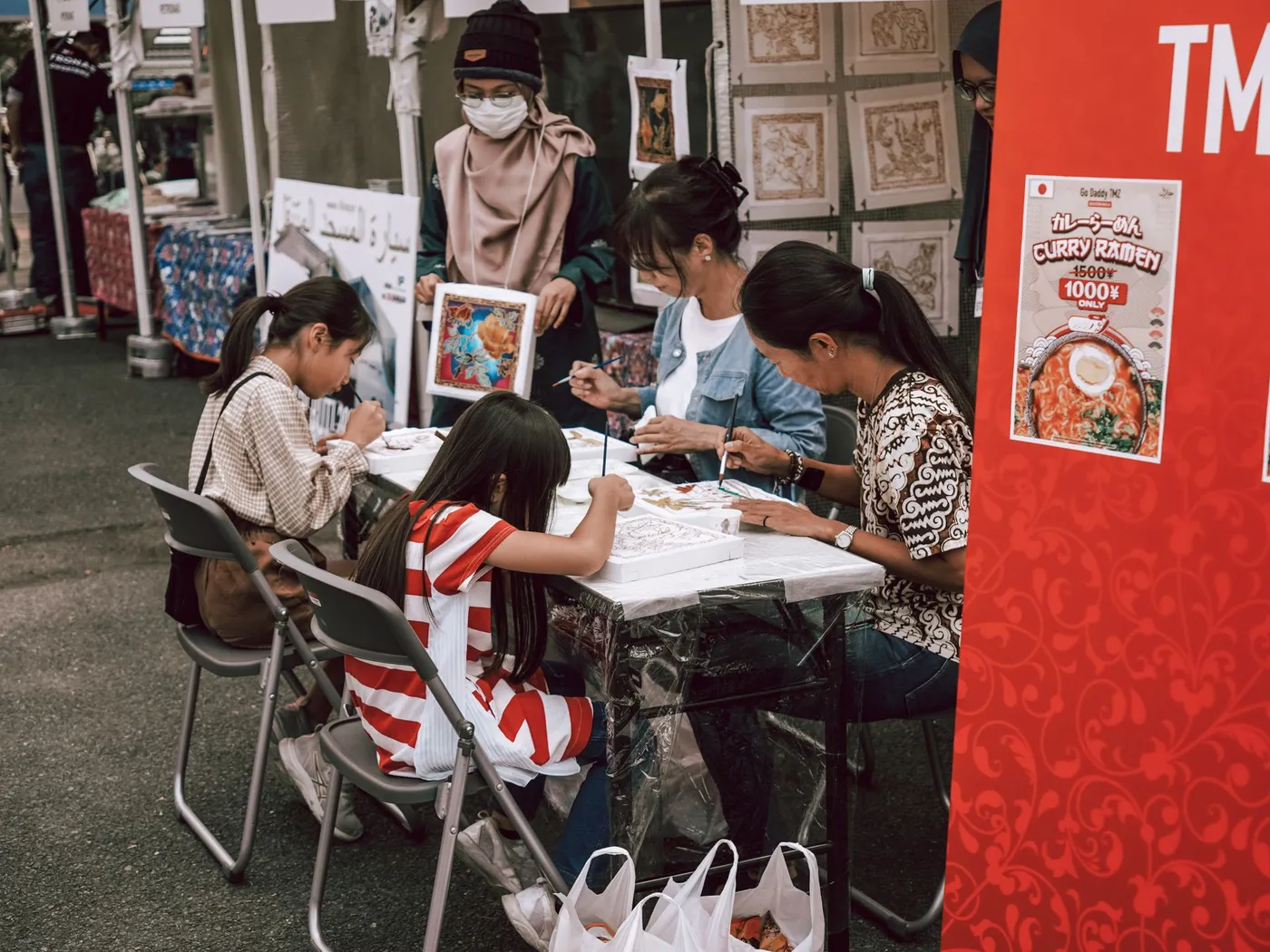 Oficina cultural com arte e expressão